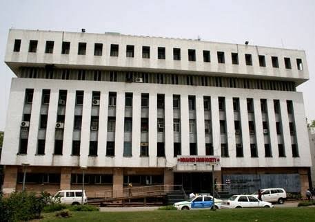 Red Cross Road, New Delhi