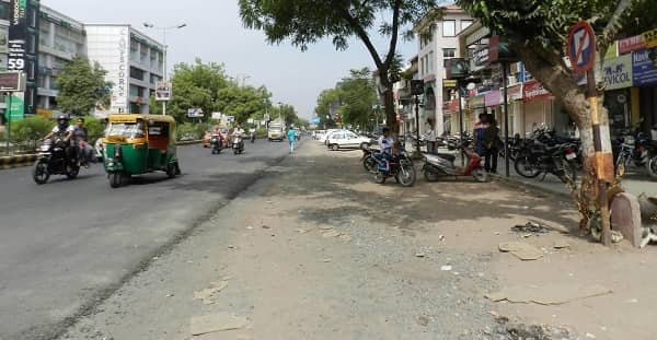 Anand Nagar Cross Road, Jodhpur Village, Ahmedabad